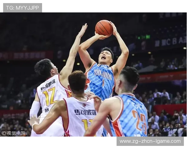 上海久事和广东宏远强强对话，李根成为场上关键人物